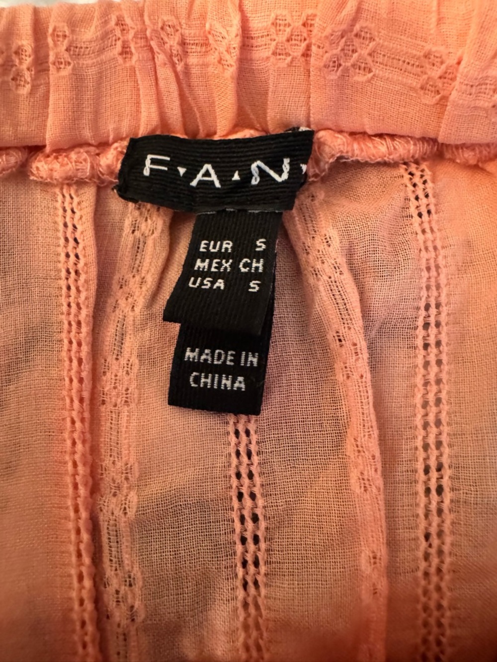Fang Strapless Ruffle Hem Cotton Top - Picture 3 of 3